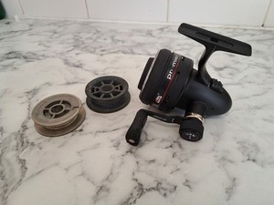 abu garcia ambassadeur 5501 Baitcasting Reel 5501-CS Rocket Left 5.3:1 IN B Style:Left Hand LIMITED EDITION Abu Garcia Ambassadeur 5501-CS Brute strength meets refined
