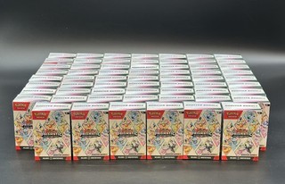 Lotto di (62) Pacchetti Booster Pokemon TCG Evoluzioni Prismatiche SIGILLATI
