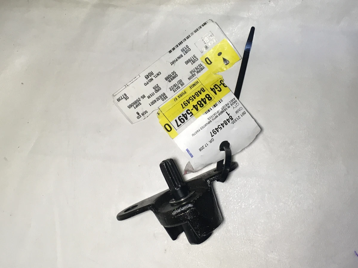 2019-2024 SIERRA MULTI PRO TAILGATE PASSENGER SIDE HINGE BODY SIDE  