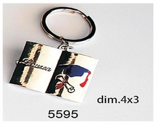Keychain Favor For Graduation In Metal Chrome Enamel 4X3 Cm 5595