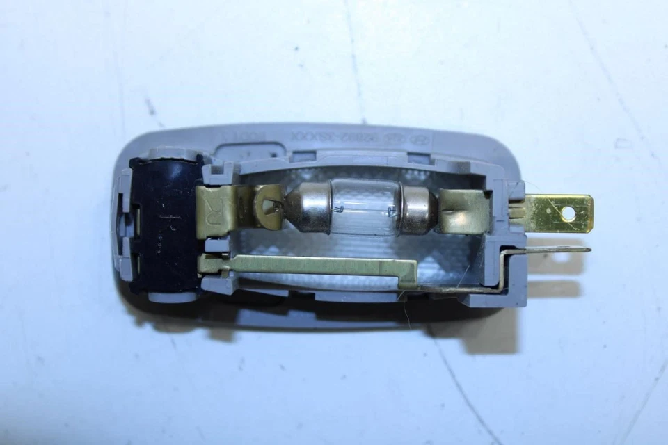 Juego de lámparas interiores techo derecho y derecho Hyundai Santa Fe 19-23 92880-C1500-YGE Foto 4 de 4