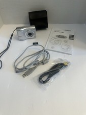 OLYMPUS FE-170 6MP Digital Camera w/512 MB XD PICTURE CARD Cables Manual Working