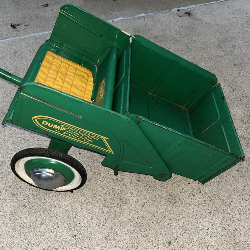 VINTAGE MURRAY GREEN DUMP TRAC TRAILER,  CART, WAGON, USED WITH PEDAL VEHICLES