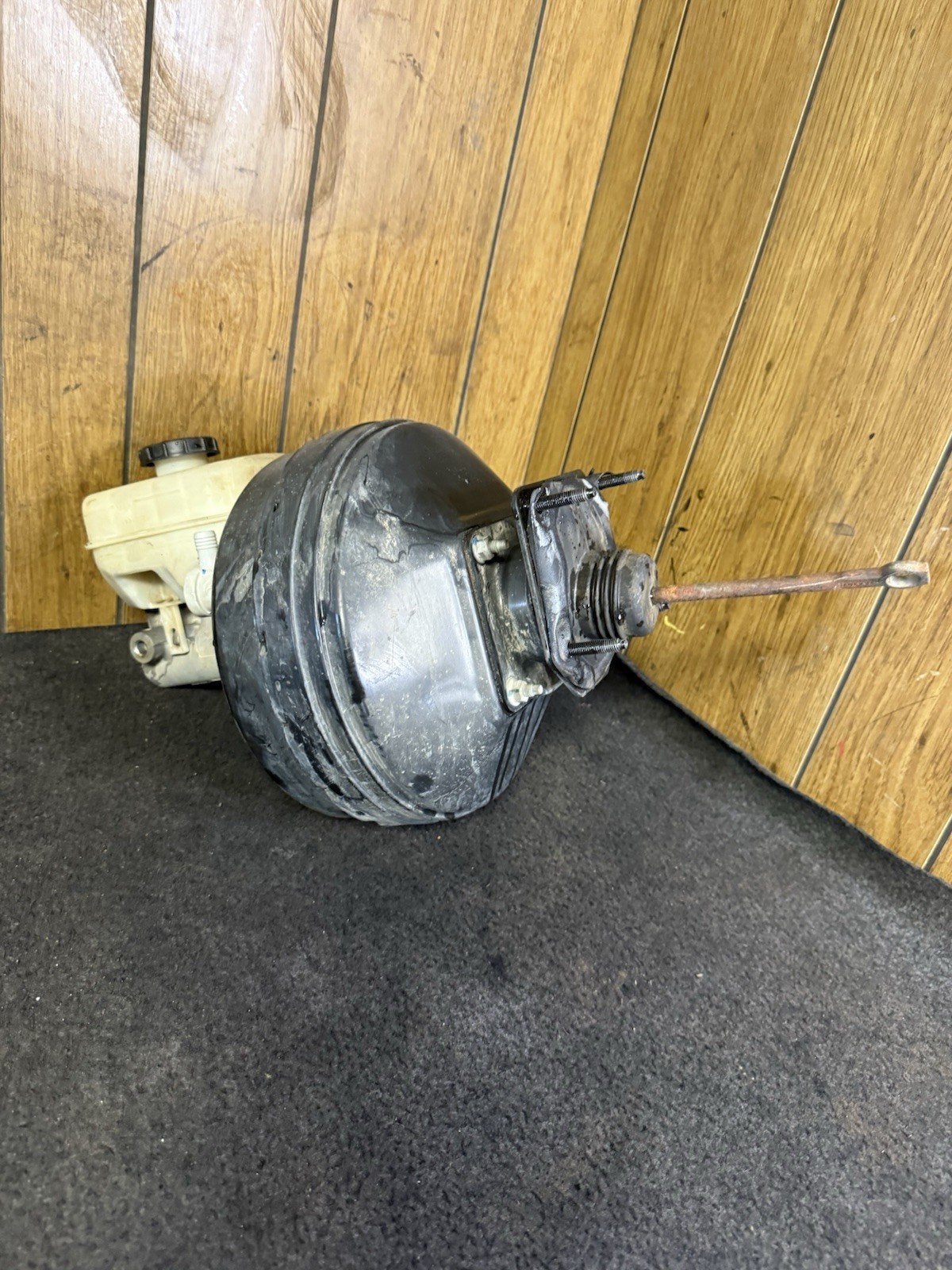 2011-2012 FORD F250 F350 6.7L 2wd POWER BRAKE BOOSTER MASTER CYLINDER