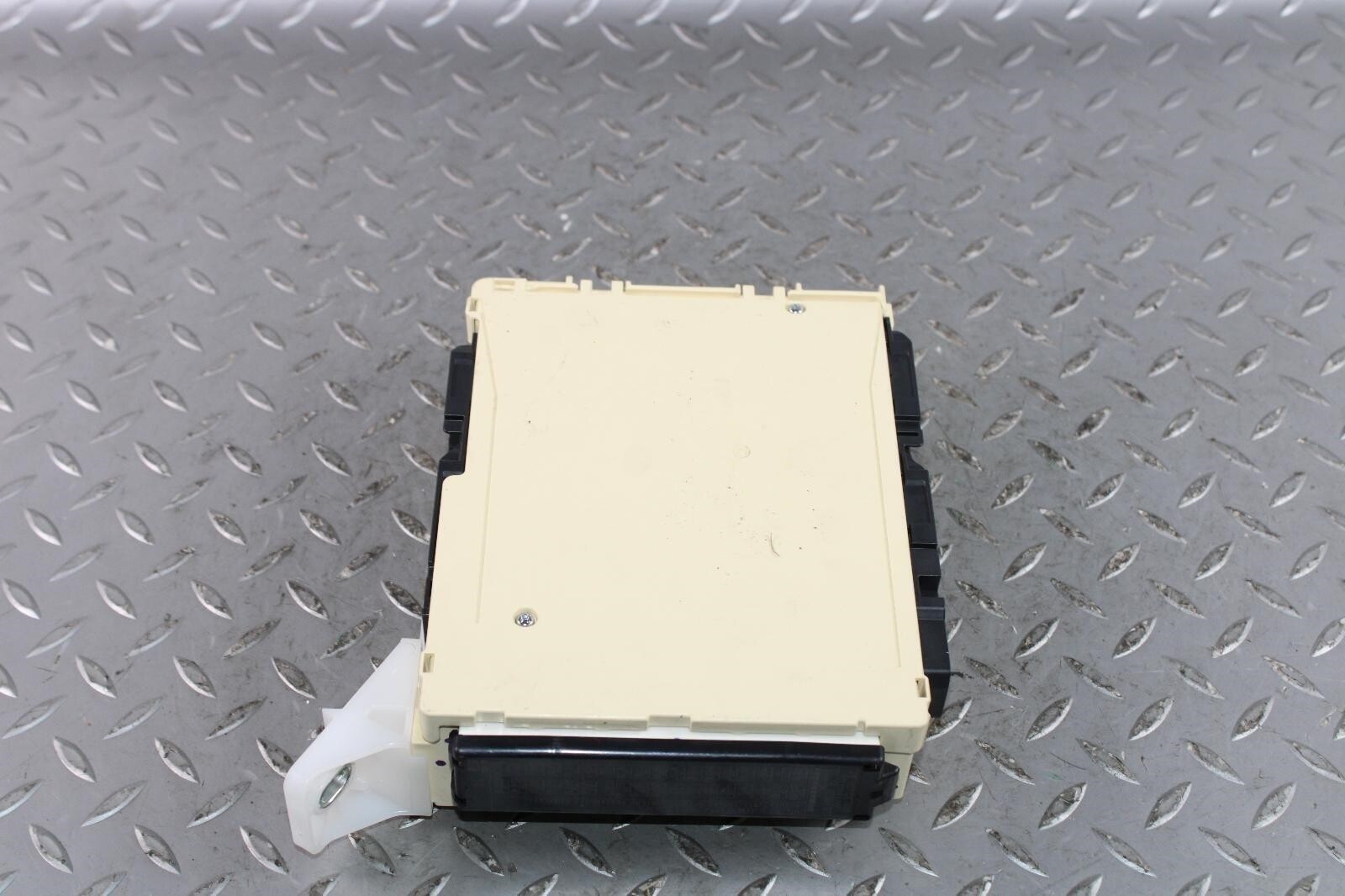 16-17 RX350 Multiplex Network Body Control Module BCM ECU Computer Unit OEM WTY