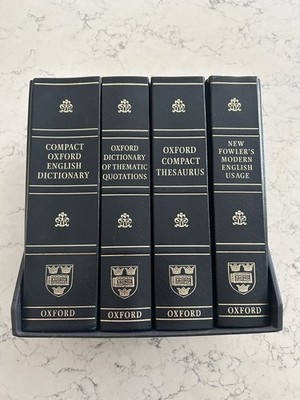 Oxford 4 Volume Book Set Compact Dictionary, Thesaurus & Quotations. Fowler's