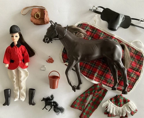 Topper Dawn Angie W HTF  “Tally Ho” - Palitoy - Pippa Doll Horse & Riding Outfit