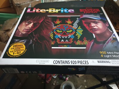 Lite Brite Stranger Things 920 Pieces 16 HD Designs New Distressed Box 
