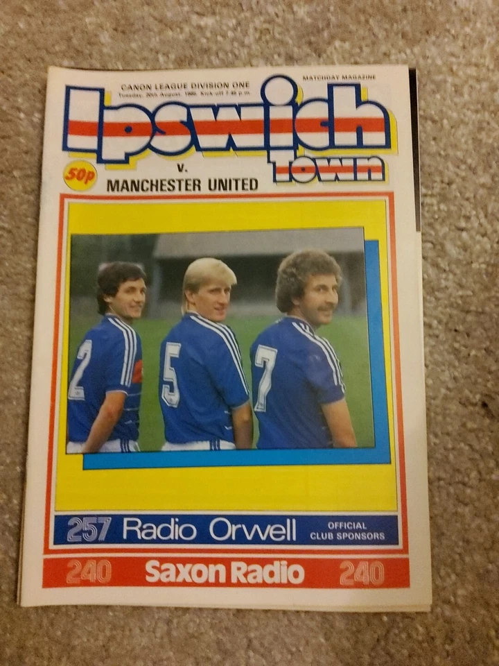 IPSWICH TOWN vs MANCHESTER UNITED HOME & AWAY FOOTBALL PROGRAMME 1985  - Image 2 of 4