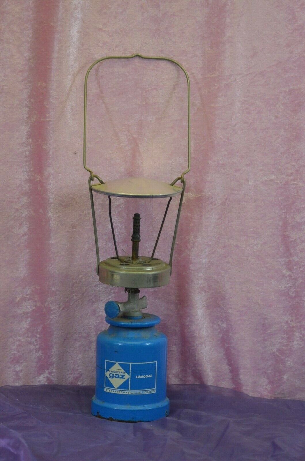 ANCIENNE LAMPE DE CAMPING A GAZ CHAUFFERETTE TENTE