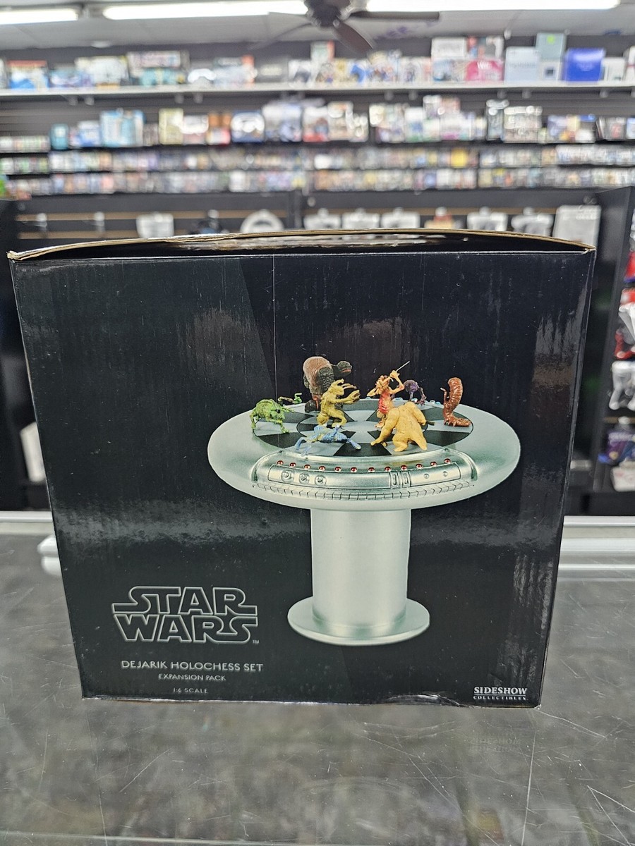 Sideshow Collectables STAR WARS DEJARIK HOLOCHESS SET