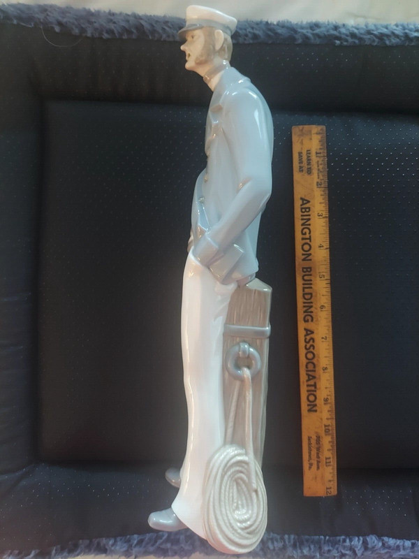 Lladro Sea Captain #4621 Missing Pipe 