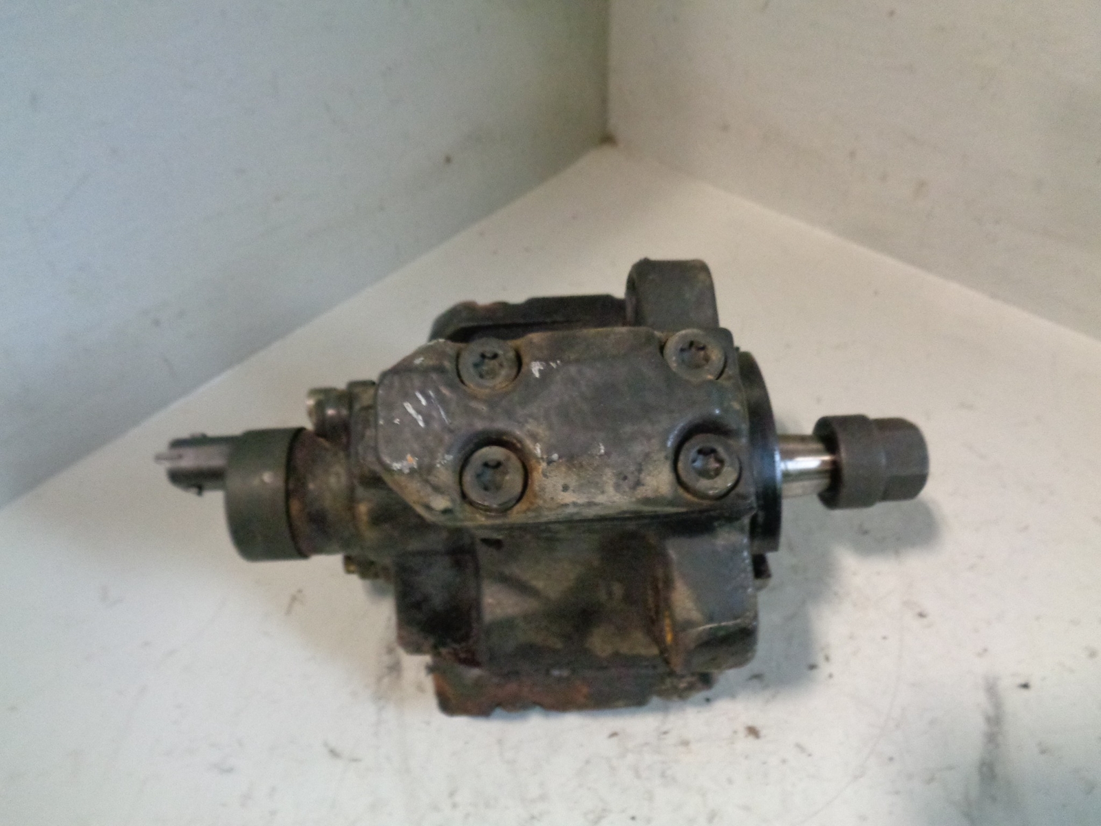 Freelander 1 Fuel Pump High Pressure 2.0 TD4 M47 Land Rover 2001 to