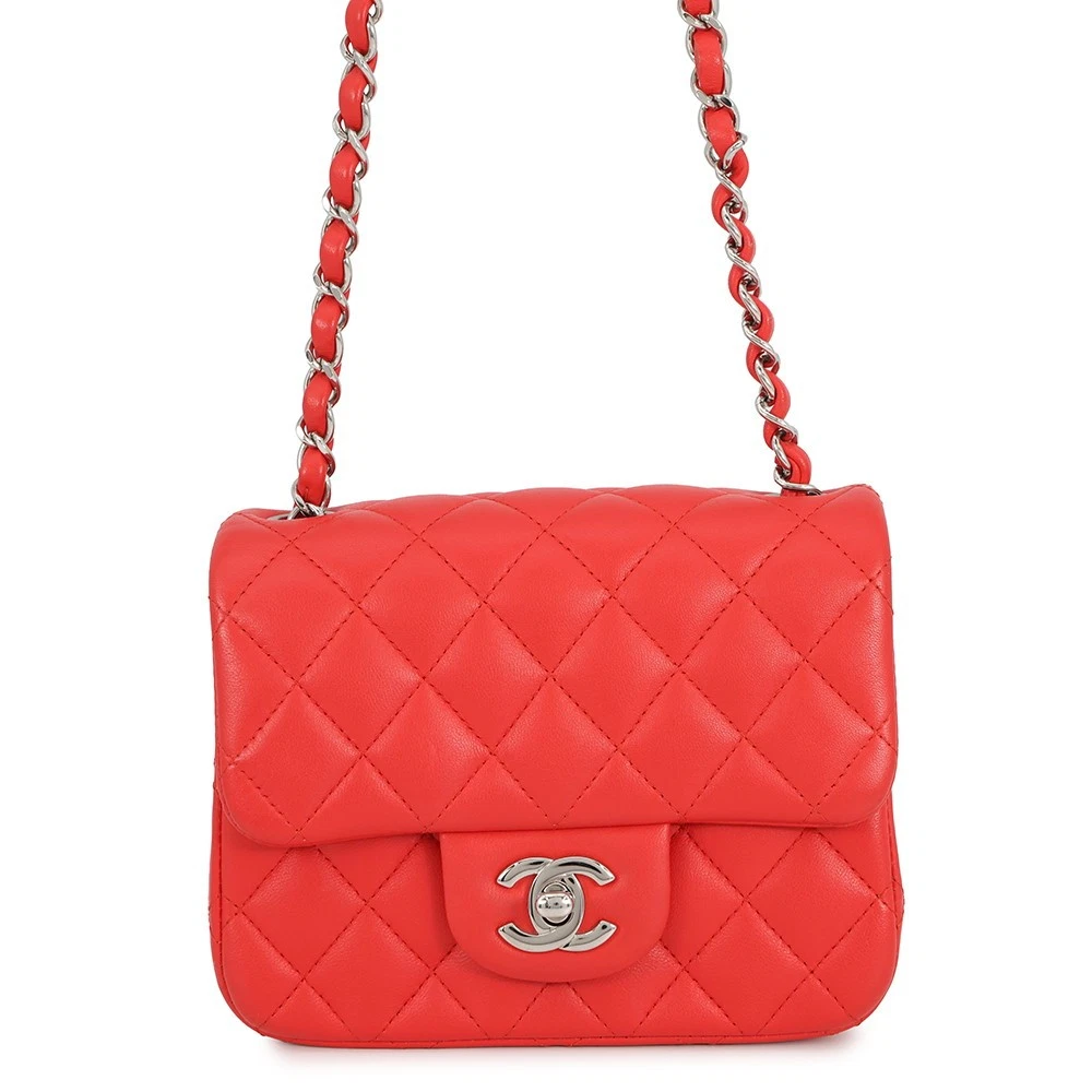 Chanel — CHANEL Mini Matelasse Chain Shoulder Bag Size 17 Lambskin Red A35200