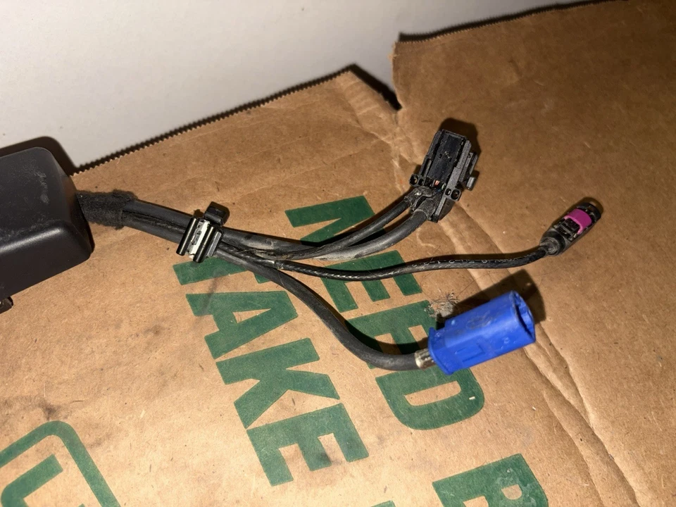 2011-2016 Mini Cooper Countryman Center Console Black Vinyl Armrest Storage OEM - Image 3 of 4