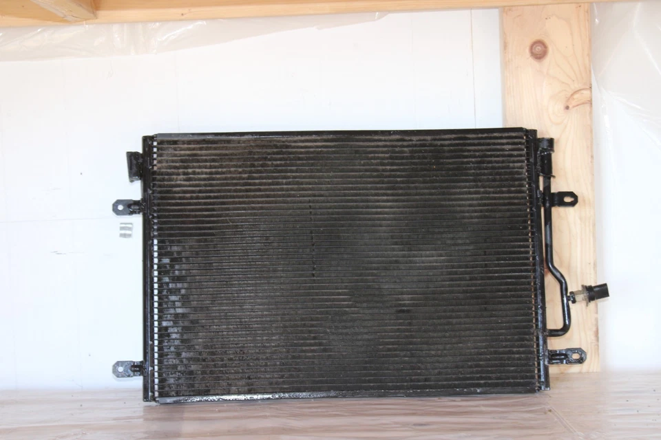 Audi A4 2002-2005 condensador de CA Foto 2 de 2