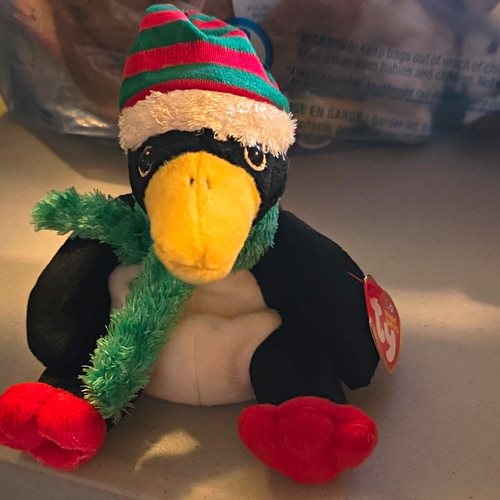 Ty Jingle Beanies Toboggan Penguin Beanbag Plush Hat & Scarf Retired 1998