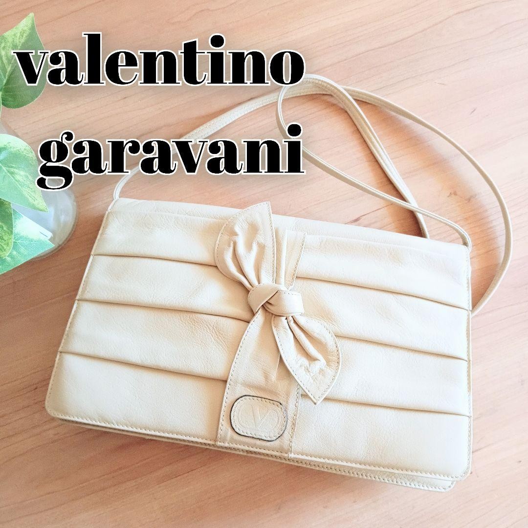 Valentino Garavani 2W Leather Bag Vintage White Crossbody Unisex Excellent Japa