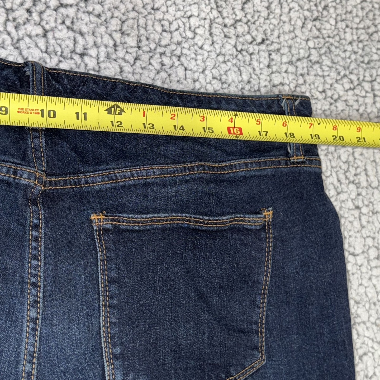 Universal Thread Womens Kick Boot Crop Jeans Size… - image 7