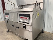 Henny Penny Fryer Electric with Filtration & Lift OAE 323 from School