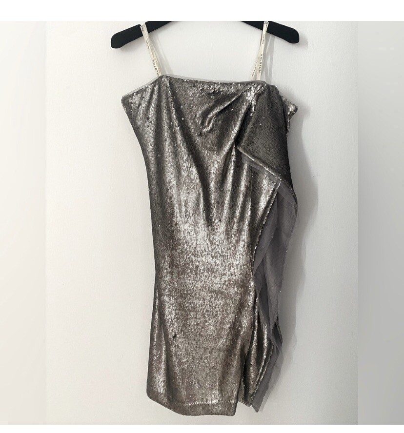 halston dresses silver HALSTON HERITAGE Women's Size 4 Gray Silver Strapless Sequin Dress