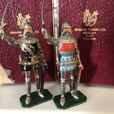 historical military action figures