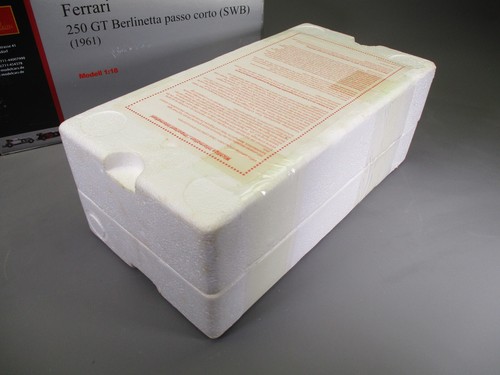 AT743 CMC 1/18 1:18 FERRARI 250GT BERLINETTA KURZER SCHRITT SWB 1961 REF M-046 SEHR GUTER ZUSTAND - Bild 19 von 22