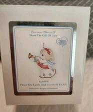 Precious Moments "Peace On Earth and Goodwill To All" Christmas Ornament 131002 