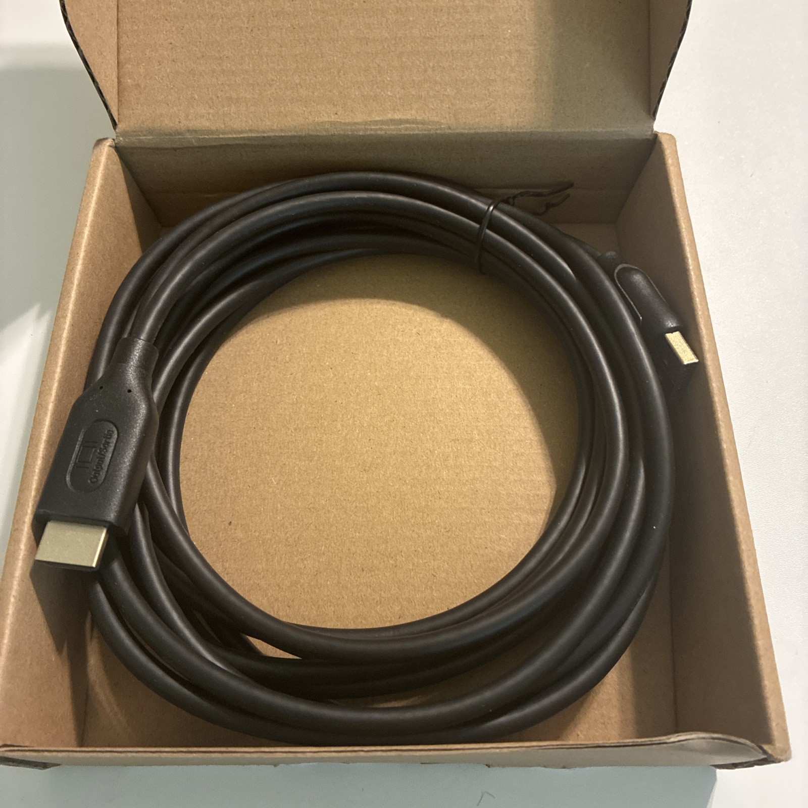 Amazon Basics Mini DisplayPort to HDMI Display Adapter Cable - 15 Feet