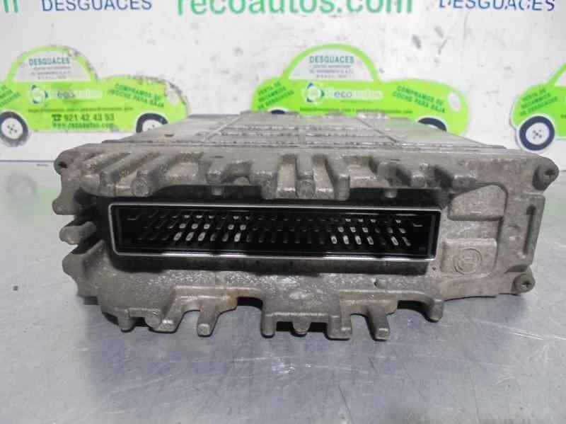 8200059881 centralina motore per RENAULT MEGANE I CLASSIC (LA0) 1996 1937840 - Immagine 3 di 4