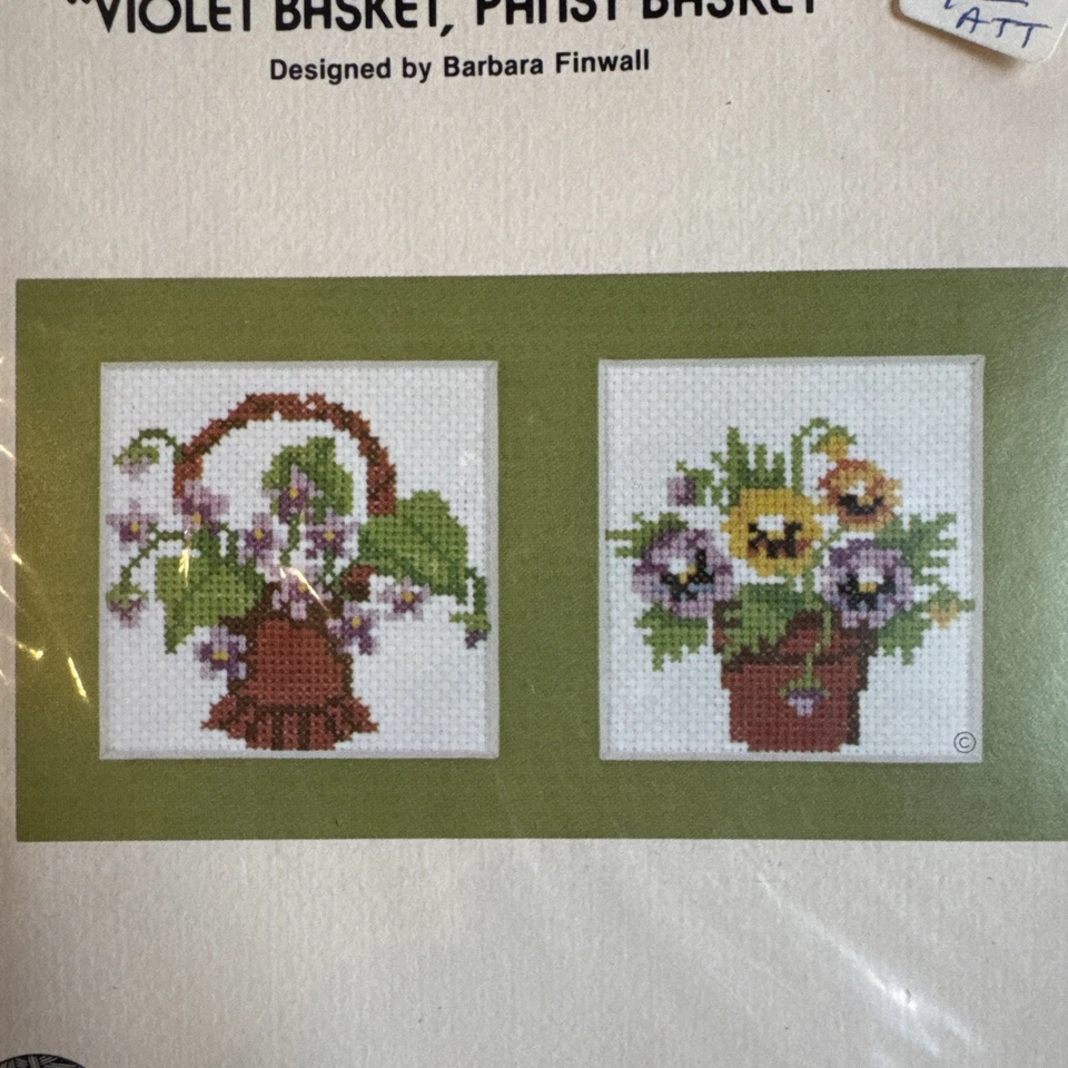 Kit de punto de cruz Jiffy Stitchery de colección #1011 cesta violeta, cesta de pensamiento 1981 NUEVO Foto 2 de 4