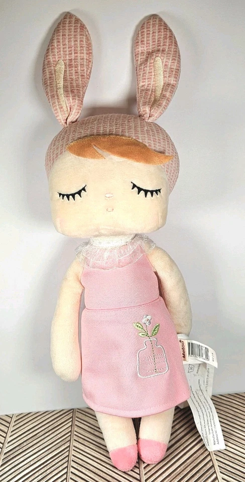 Vestido bordado muñeca MeToo Sleeping Angela peluche rosa bebé conejito 17" Foto 2 de 4