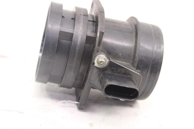 Used Fuel Injection Air Flow Meter fits: 2009 Volkswagen Jetta 2.0 Grade A Foto 2 de 4
