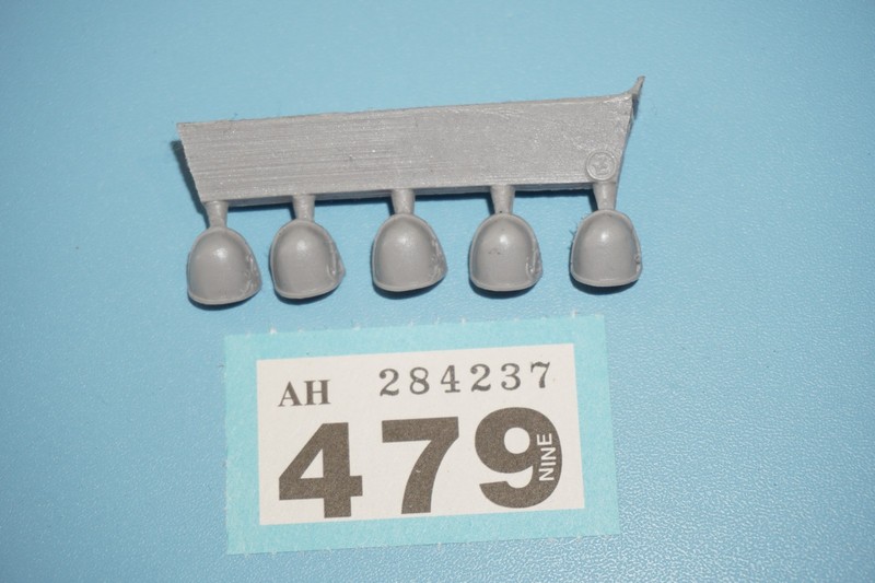 Warhammer Forgeworld Emperors Children Kakophoni Shoulder pads x 5