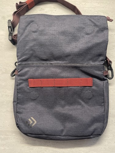 Outdoor Products Umhängetasche grau Reißverschluss Magnetverschluss verstellbarer Riemen - NEU - Bild 3 von 13
