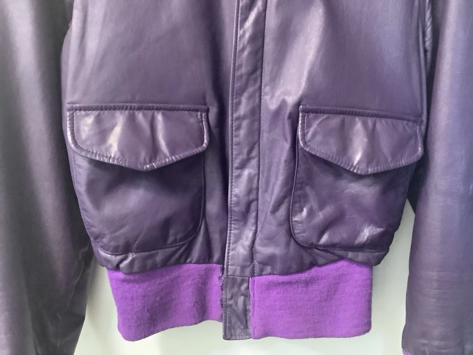 Jaqueta bombardeiro de couro vintage tipo A-2 exército forças aéreas tamanho 38 roxa - Imagem 2 de 4