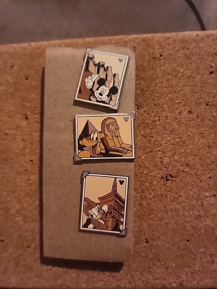 DISNEY HIDDEN MICKEY PIN SET OF 3 CHARACTER AROUND THE WORLD