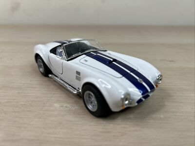 1/32 1965 Shelby Cobra 427 S/C Kinsmart Diecast Model Toy Car White