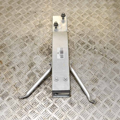 BMW i3 I01 Stoßstange hinten rechts Sturzbügel Pralldämpfer 6852704 125kw 2018