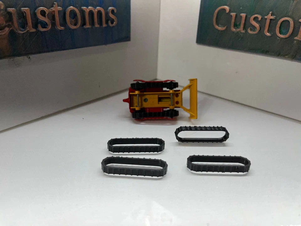 lesney matchbox case tractor no16 two sets of black tracks, TRACKS ONLY - Image 2 of 2