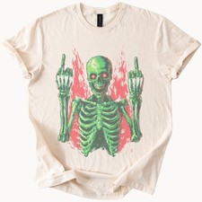 Camiseta Gráfica Calavera Esqueleto Diseño Actitud Rebelde Natural