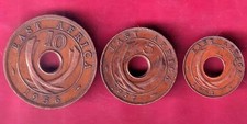 3 MÜNZEN SET :- OSTAFRIKA 1956,1957.1951 VERSCHIEDENE JAHRESMÜNZEN #B68