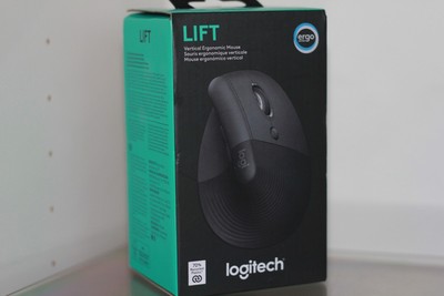  Logitech Lift Vertical Ergonomic Mouse Graphite Lift 910-006466