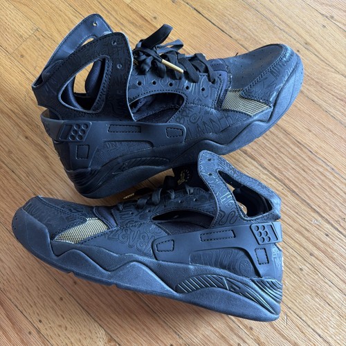 Size 8 - Nike Air Flight Huarache Premium Trash Talk