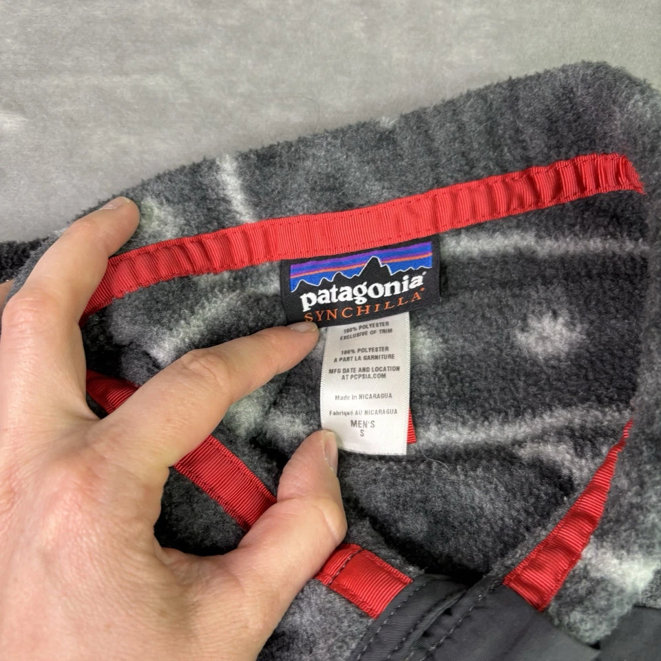 Patagonia Aztec Tribal Eyota Synchilla Snap-T Fleece Jacket Coat Mens Small Gray - Image 4 of 4