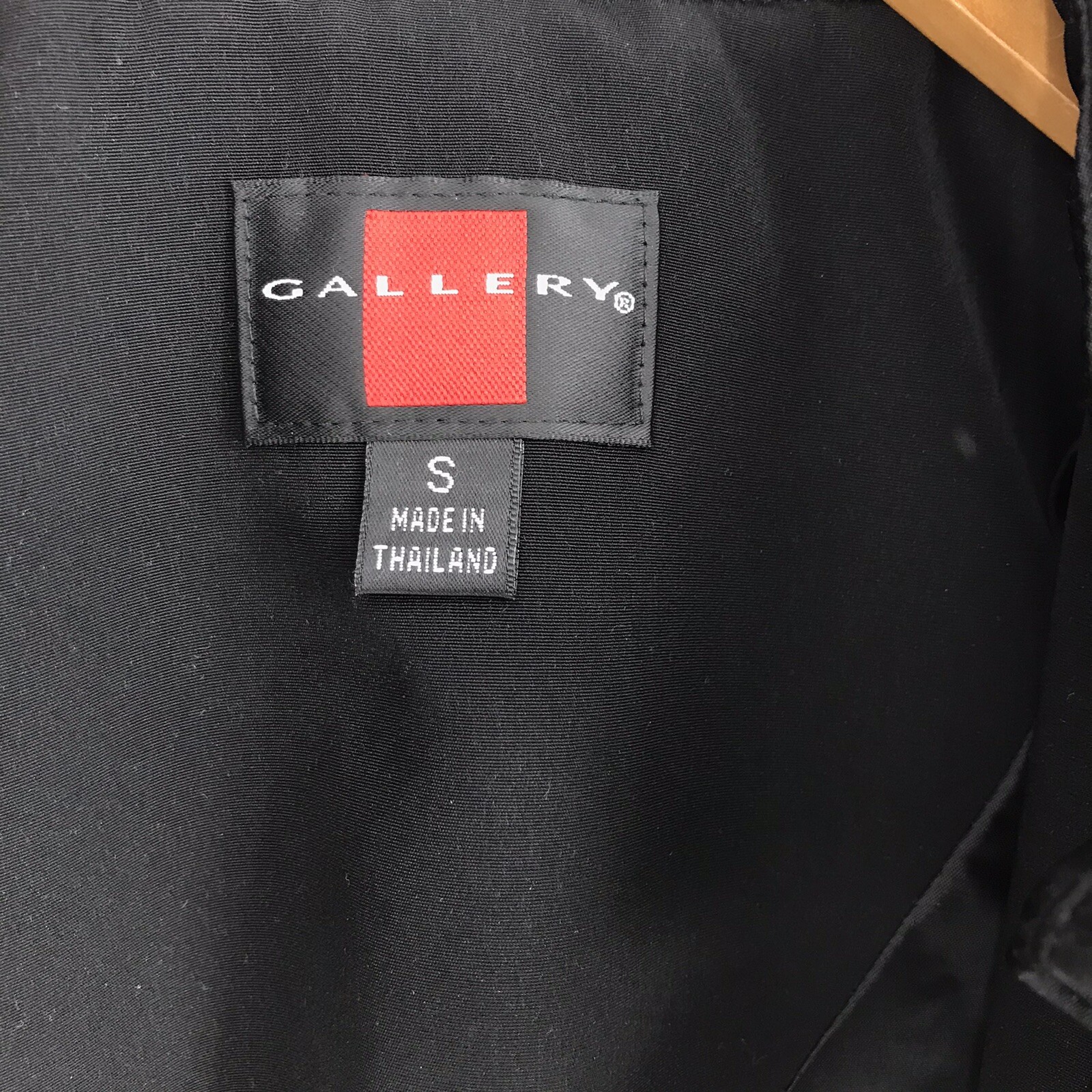 Gallery Jacket Womens Basic Mid Length Black Coll… - image 3