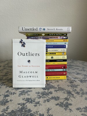 HAND Picked THRIFTED Book - Outliers : The Story of Success by Malcolm Gladwell