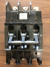 NEW in box HEINEMANN Circuit Breaker CF3-G3-U 10 AMP 240VAC 3 pole 