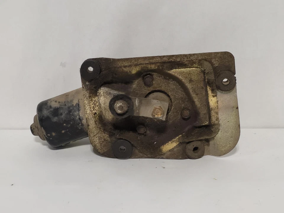 Motor limpiaparabrisas usado se adapta a: Eagle Summit 1995 grado A Foto 2 de 4