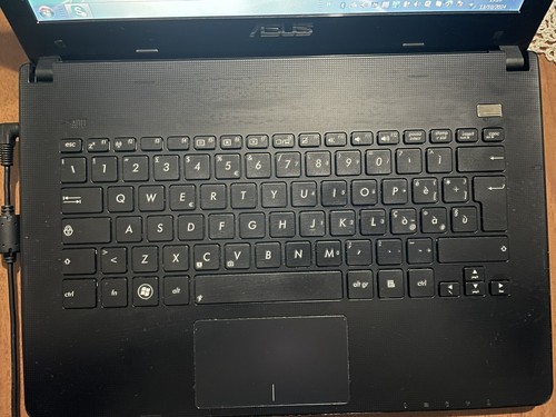 Portatile Notebook Asus F301A Intel Core i3 4 gb ram 500 gb hdd schermo 13.3 " - Imagen 2 de 5